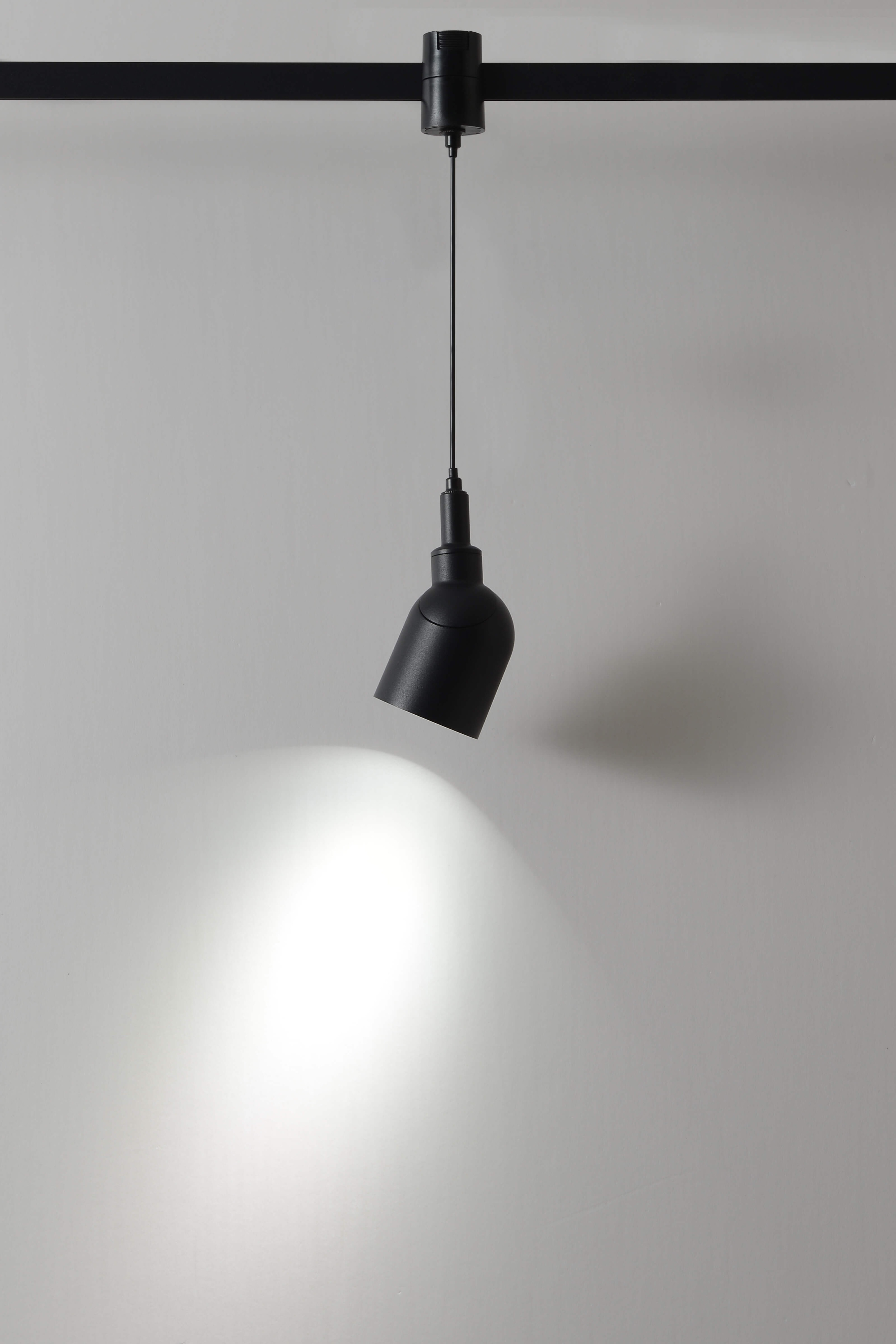 CLT 0.37 005 7W BL SMART