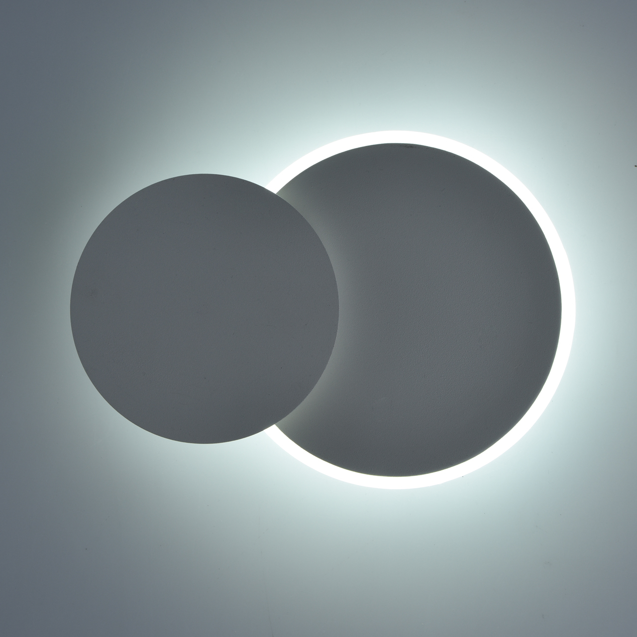 637028102